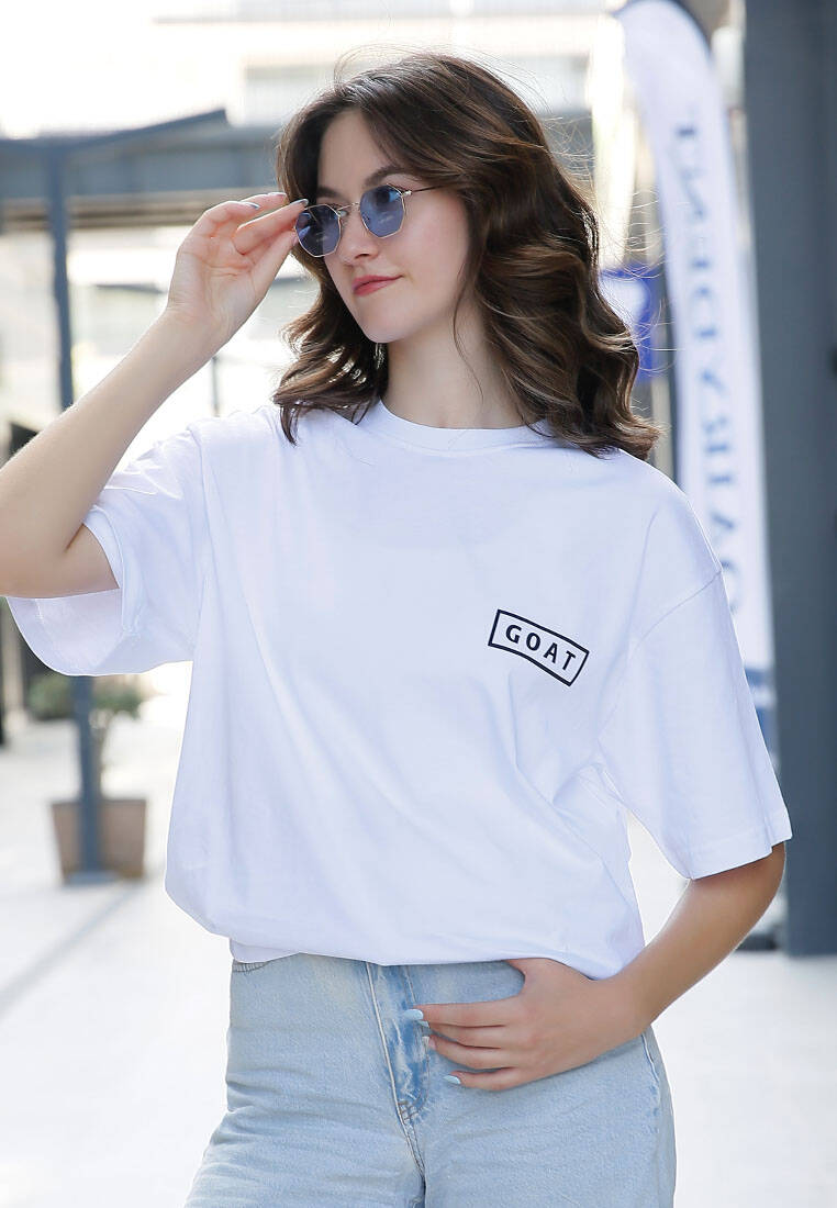 Kadın Vegan Beyaz T-Shirt - Goat Tasarım