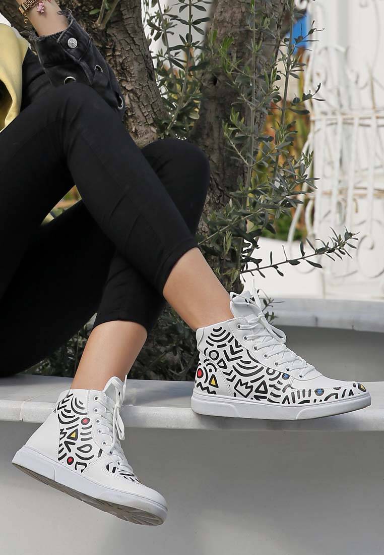 Kadın Vegan Deri Beyaz High Sneakers - Abstract Outline White Tasarım