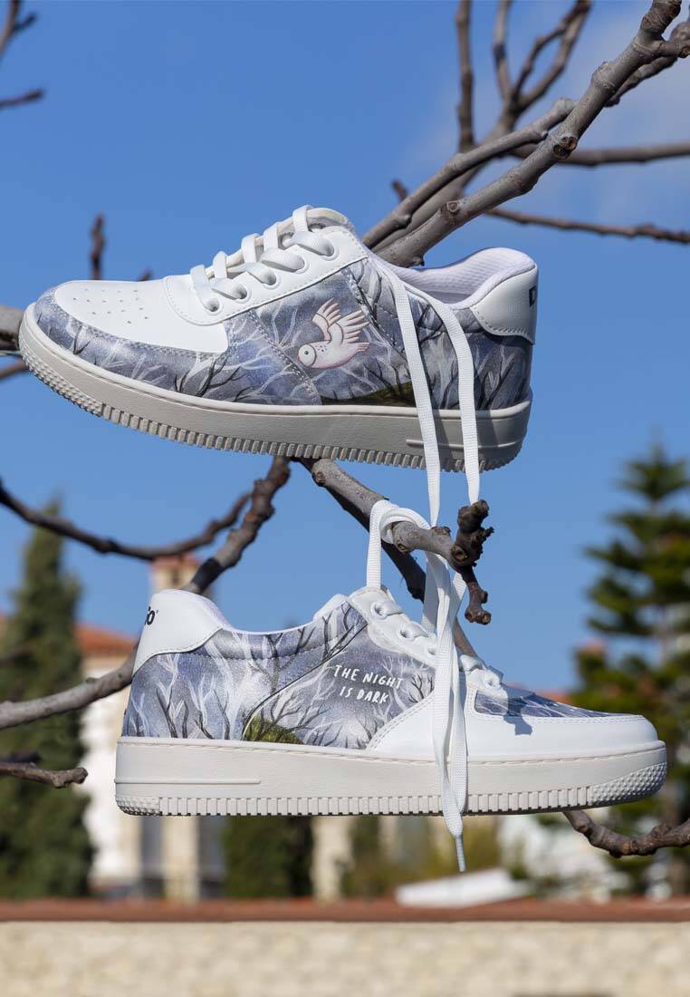 Kadın Vegan Deri Beyaz Sneakers - The Night is Dark Tasarım