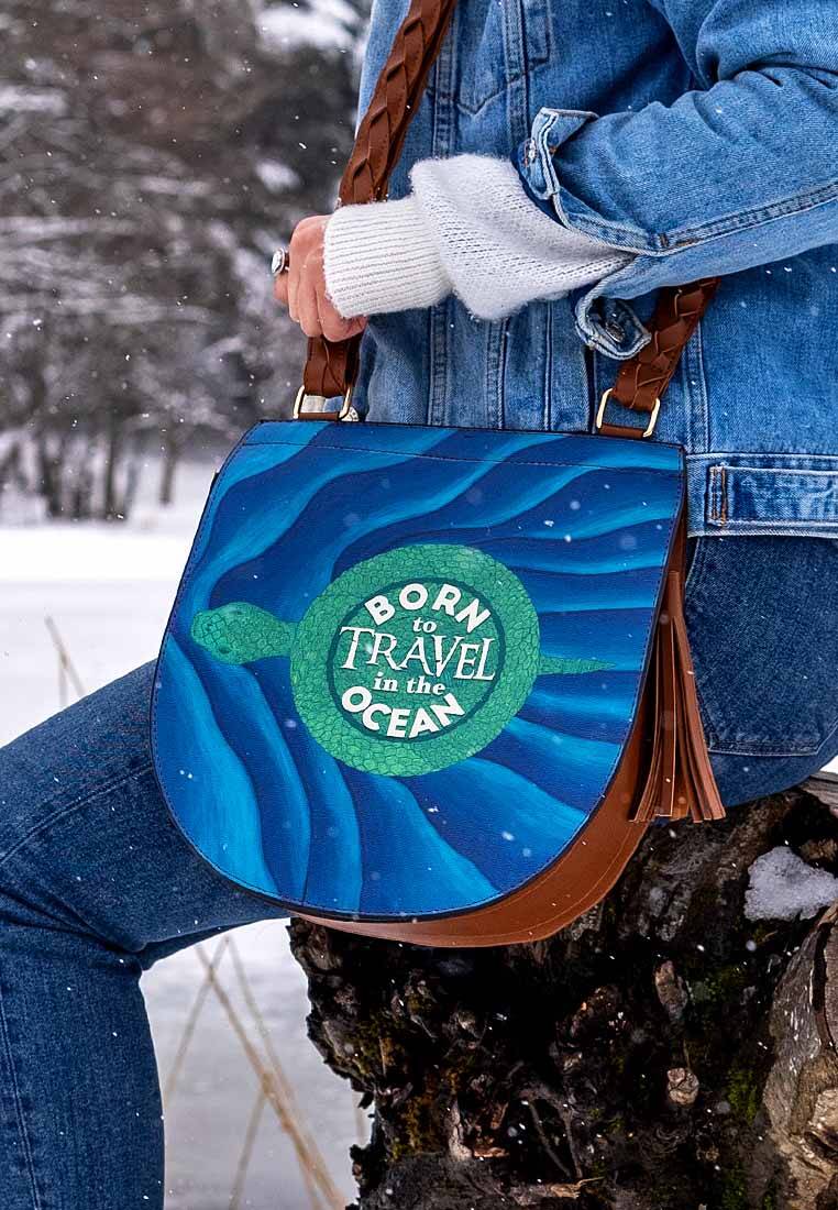 Kadın Vegan Deri Mavi Omuz Çantası - Born To Travel İn The Ocean Tasarım