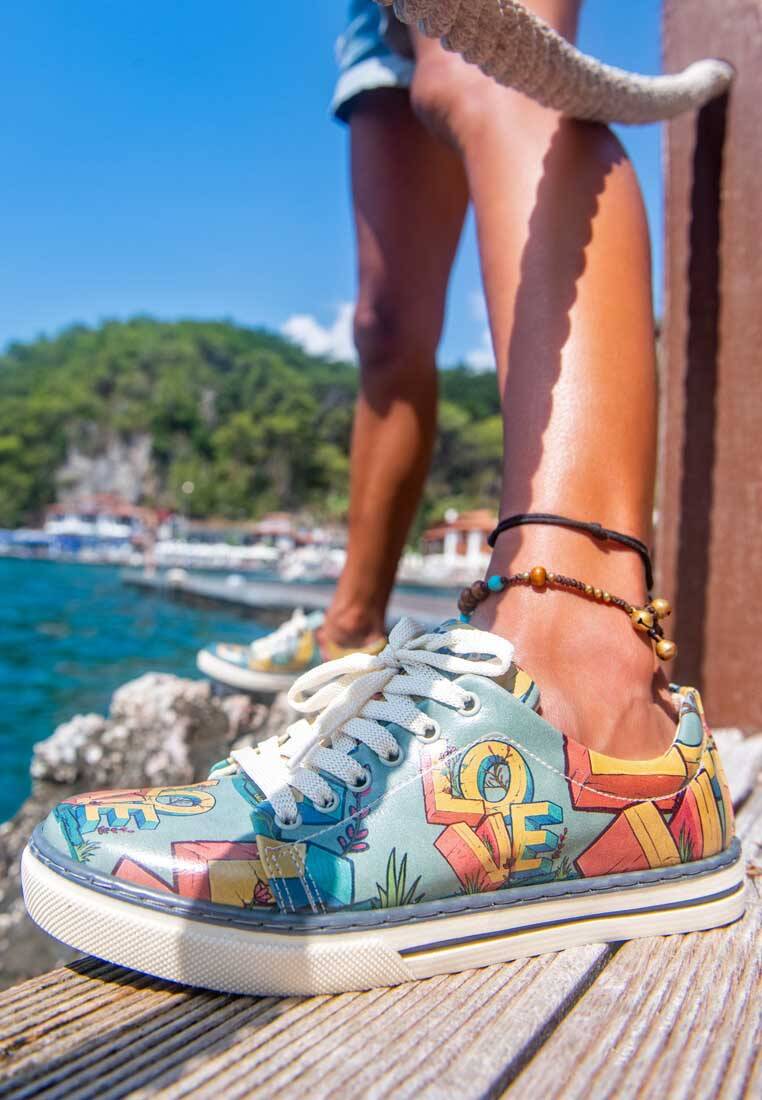 Kadın Vegan Deri Turkuaz Sneakers - Love Tasarım