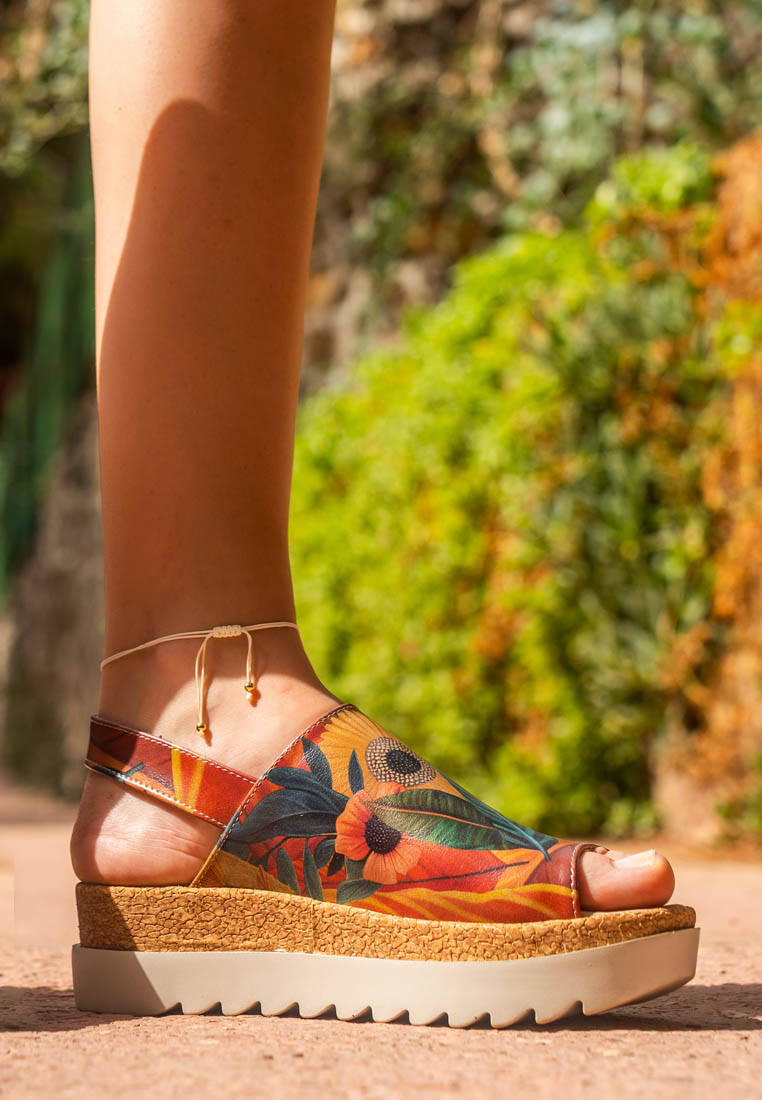Lasky Slide Sandal | Yellow Box Official Site – Yellow Box