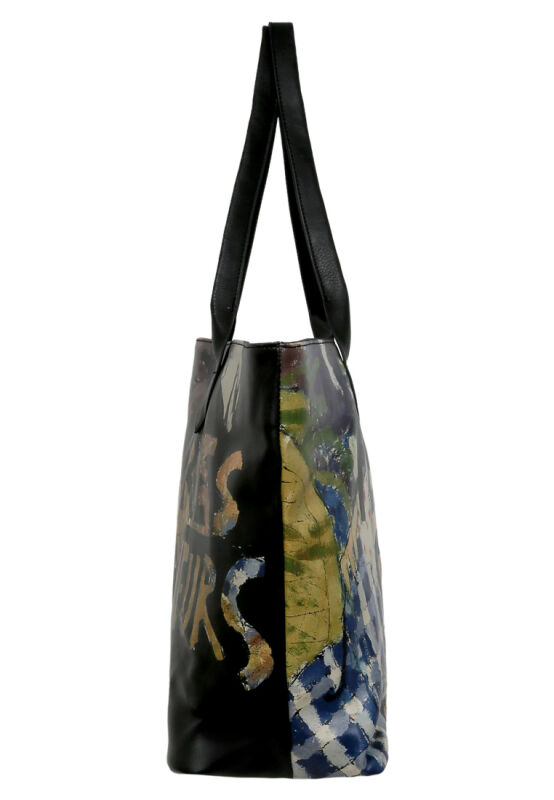 DAKS ★ Logo Leather Coloring Canvas Hobobag $_12.JPG?set_id=880000500F